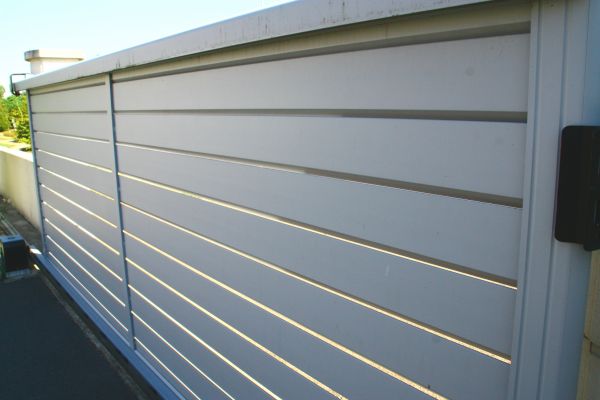 Aluminum Gate Installation in Conway
