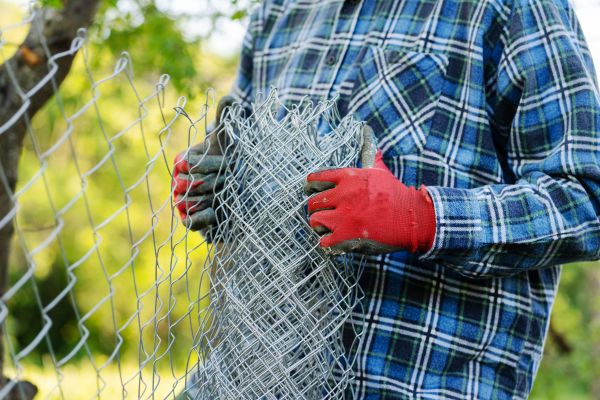 Cyclone Fence Repair in Conway