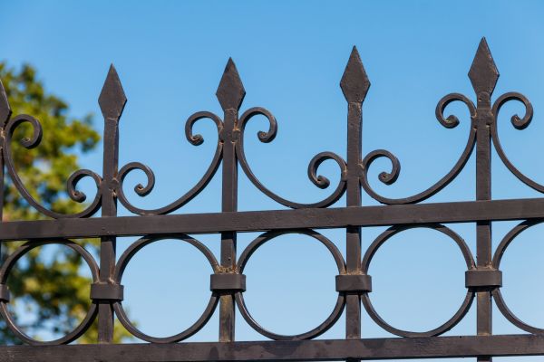 Black Iron Fence Installation in Conway
