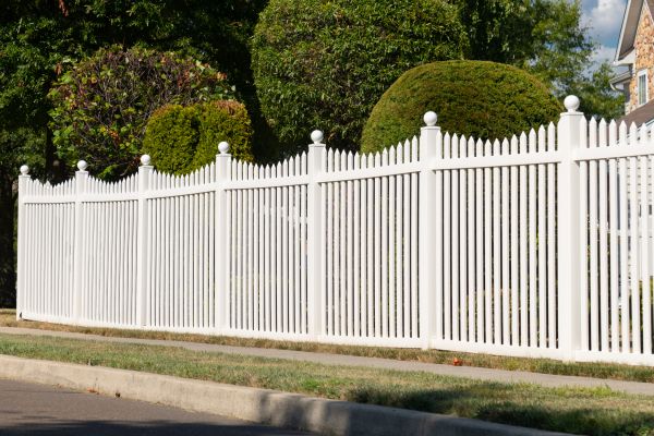 Vinyl Picket Fence Repair in Conway