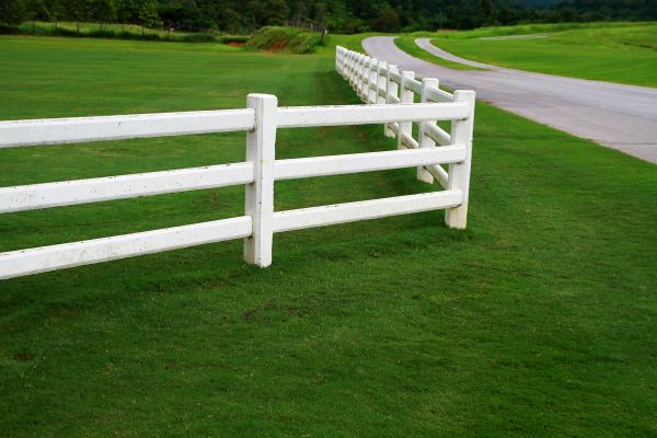 Farm Fence Service in Conway